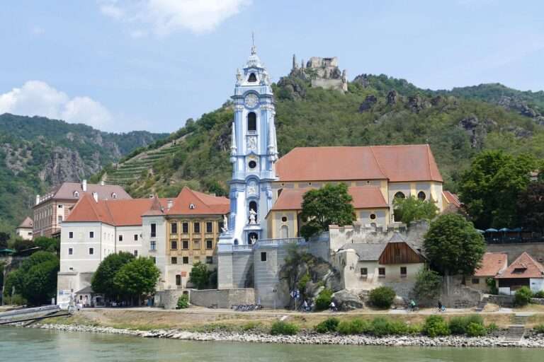 The castle ruin above Dürnstein and the Danube, Wachau